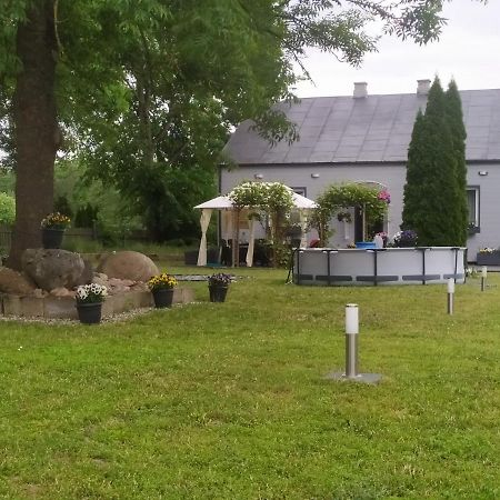 Dom W Malowniczej Wsi Z Imprezowa Stodola Hot Tub Jacuzzi Villa Zakrzewo Zalesie Luaran gambar