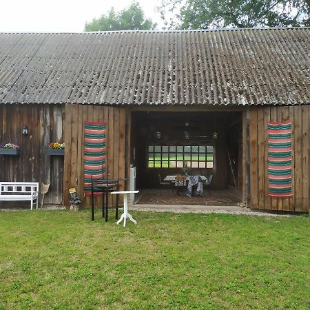 Dom W Malowniczej Wsi Z Imprezowa Stodola Hot Tub Jacuzzi Villa Zakrzewo Zalesie Luaran gambar